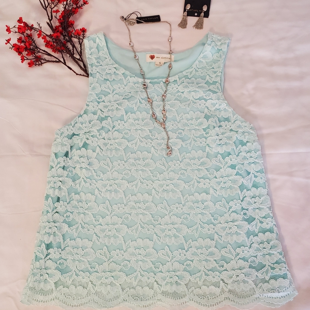 Lace Tank Top - Picture 2 of 6